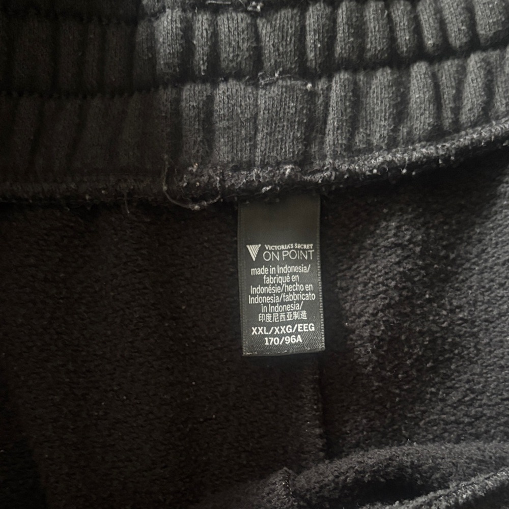 Victoria's Secret Black Lounge Wear - Picture 4 of 5